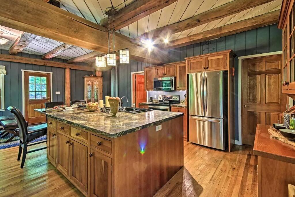 Bear'S Eye View - Mountain Retreat W/ Hot Tub! Acme Exterior foto