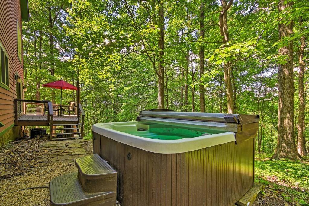 Bear'S Eye View - Mountain Retreat W/ Hot Tub! Acme Exterior foto